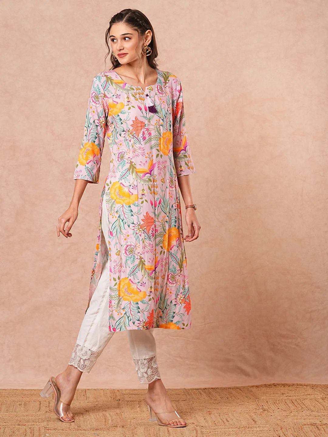 Abstract Floral Printed Straight Fit Kurta - Lavender