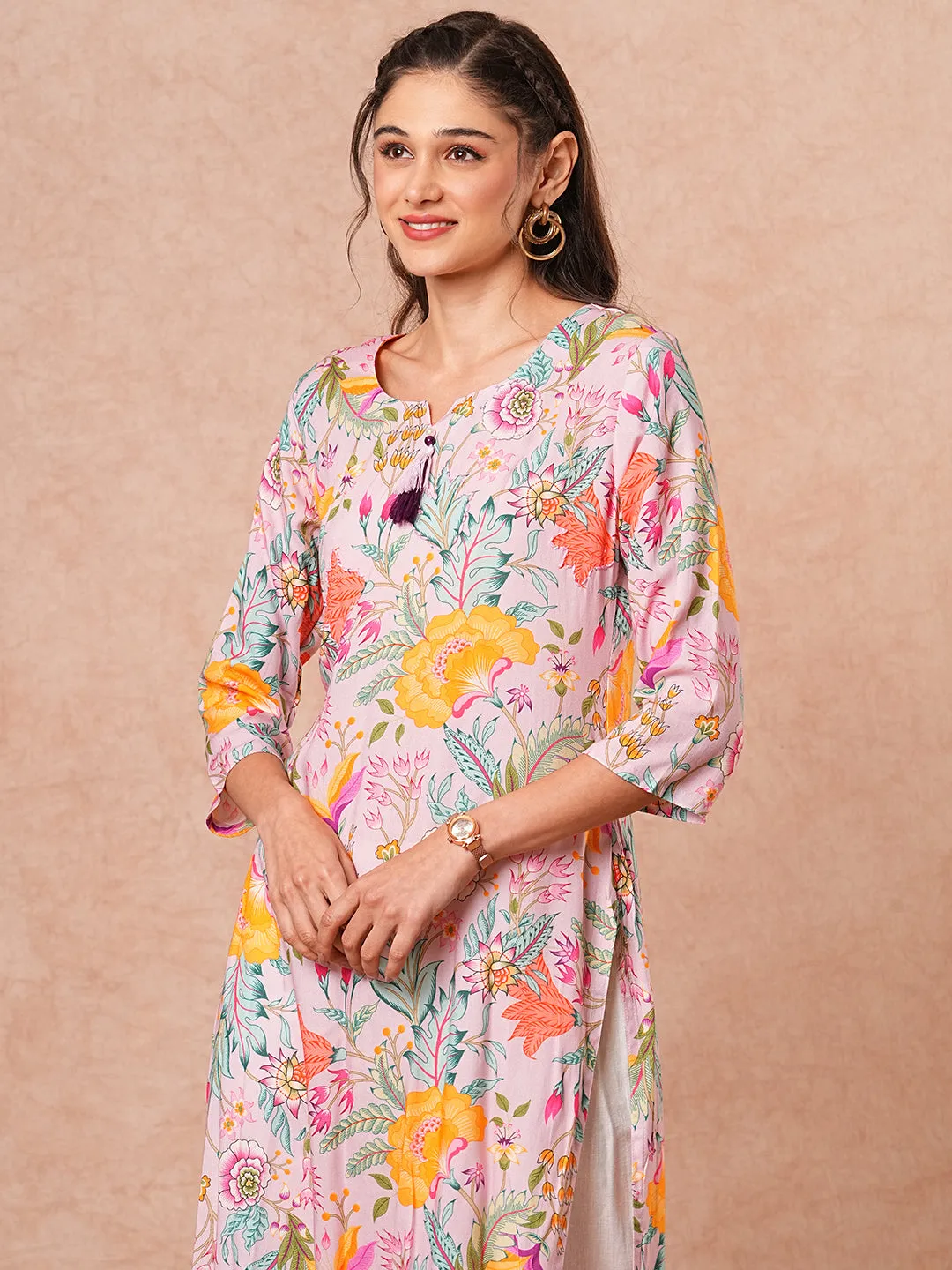 Abstract Floral Printed Straight Fit Kurta - Lavender