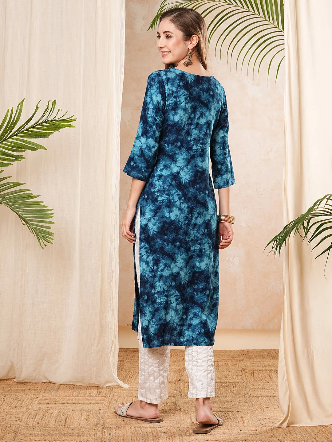 Abstract Tie - Dye Printed & Embroidered Straight Fit Kurta - Blue