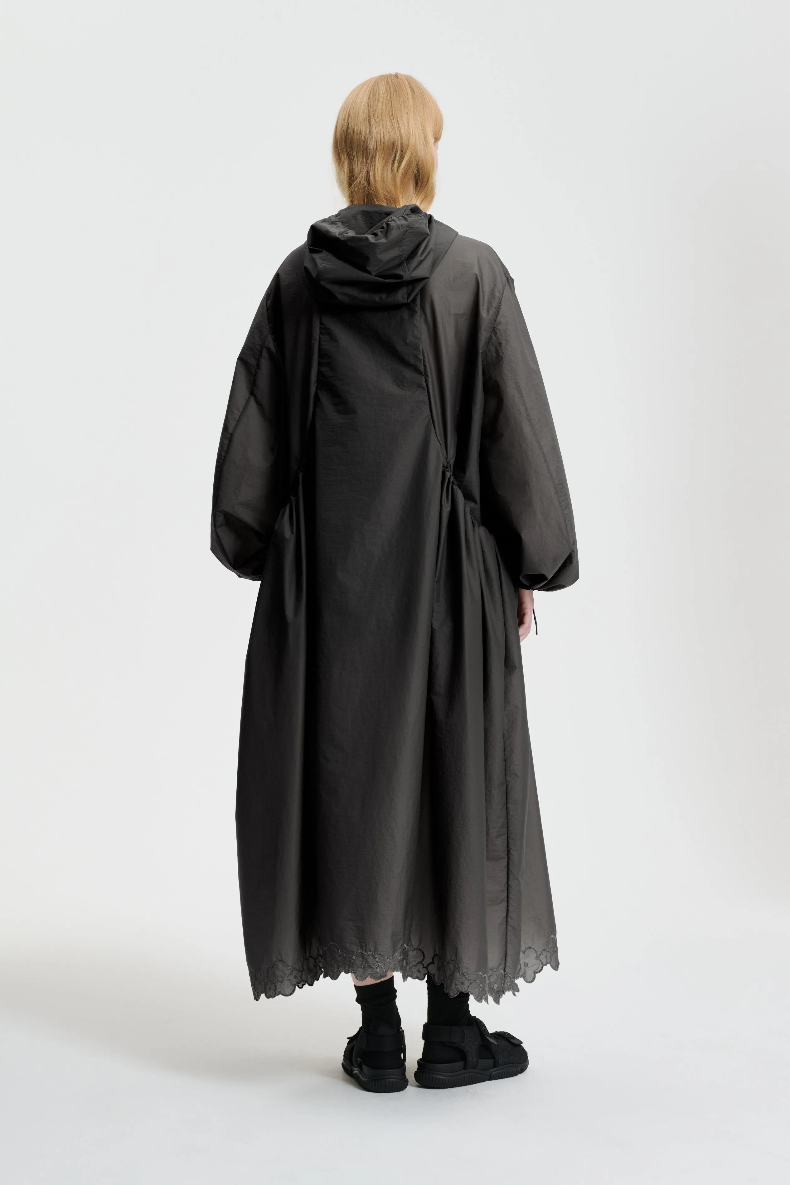 AMOS | COAT EMBROIDERED RIPSTOP BLACK