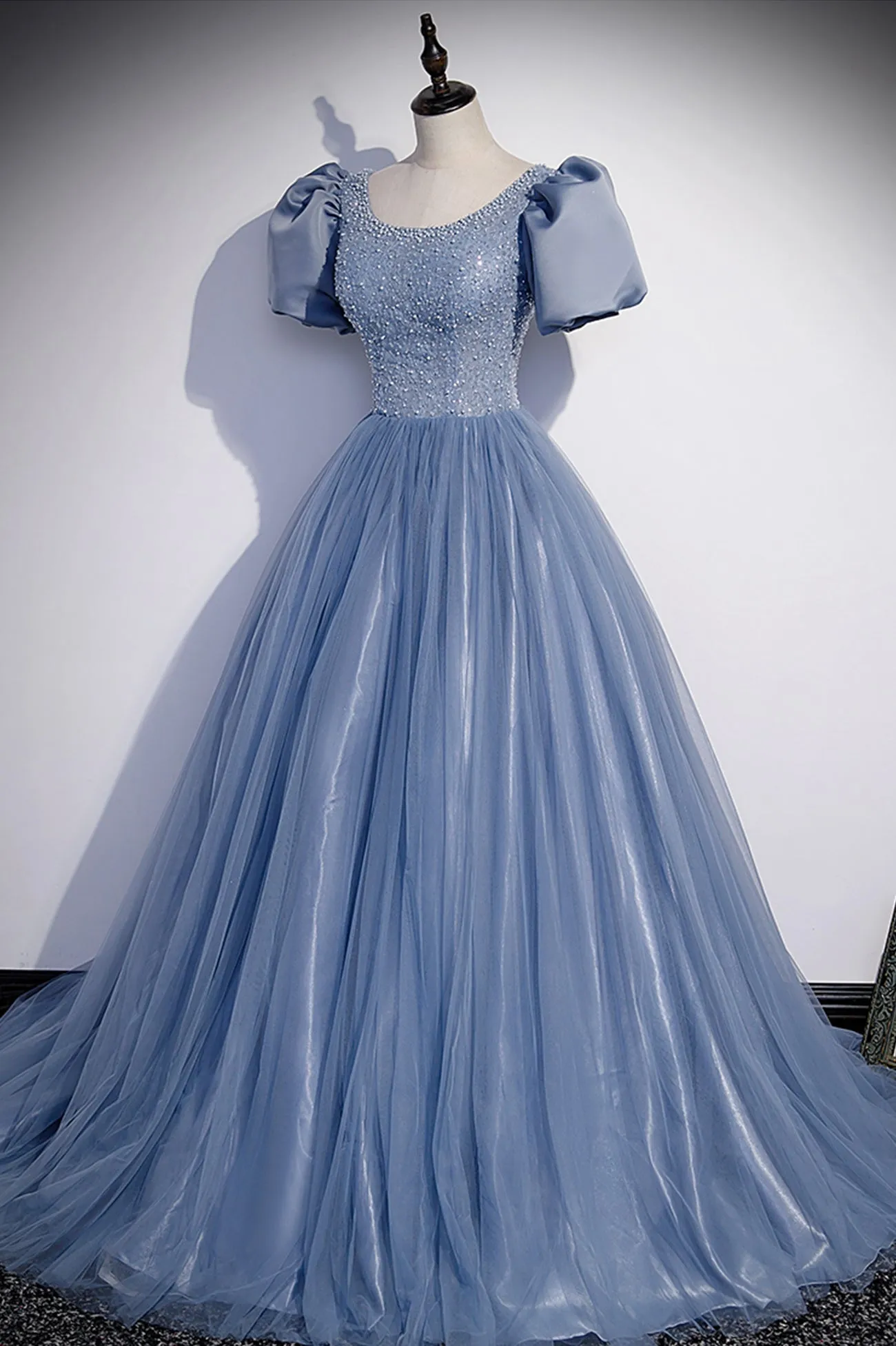 Blue Tulle Beading Long Prom Dresses A-Line Short Sleeve Evening Dresses