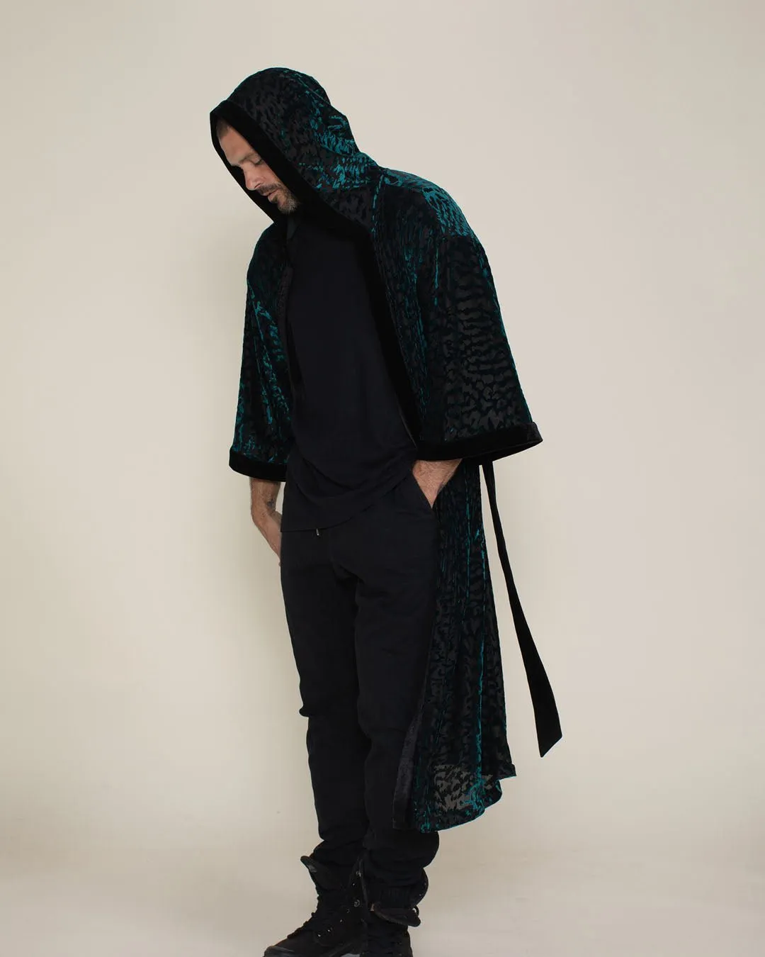 Emerald Tiger Hooded Burnout Velvet Kimono | Men's