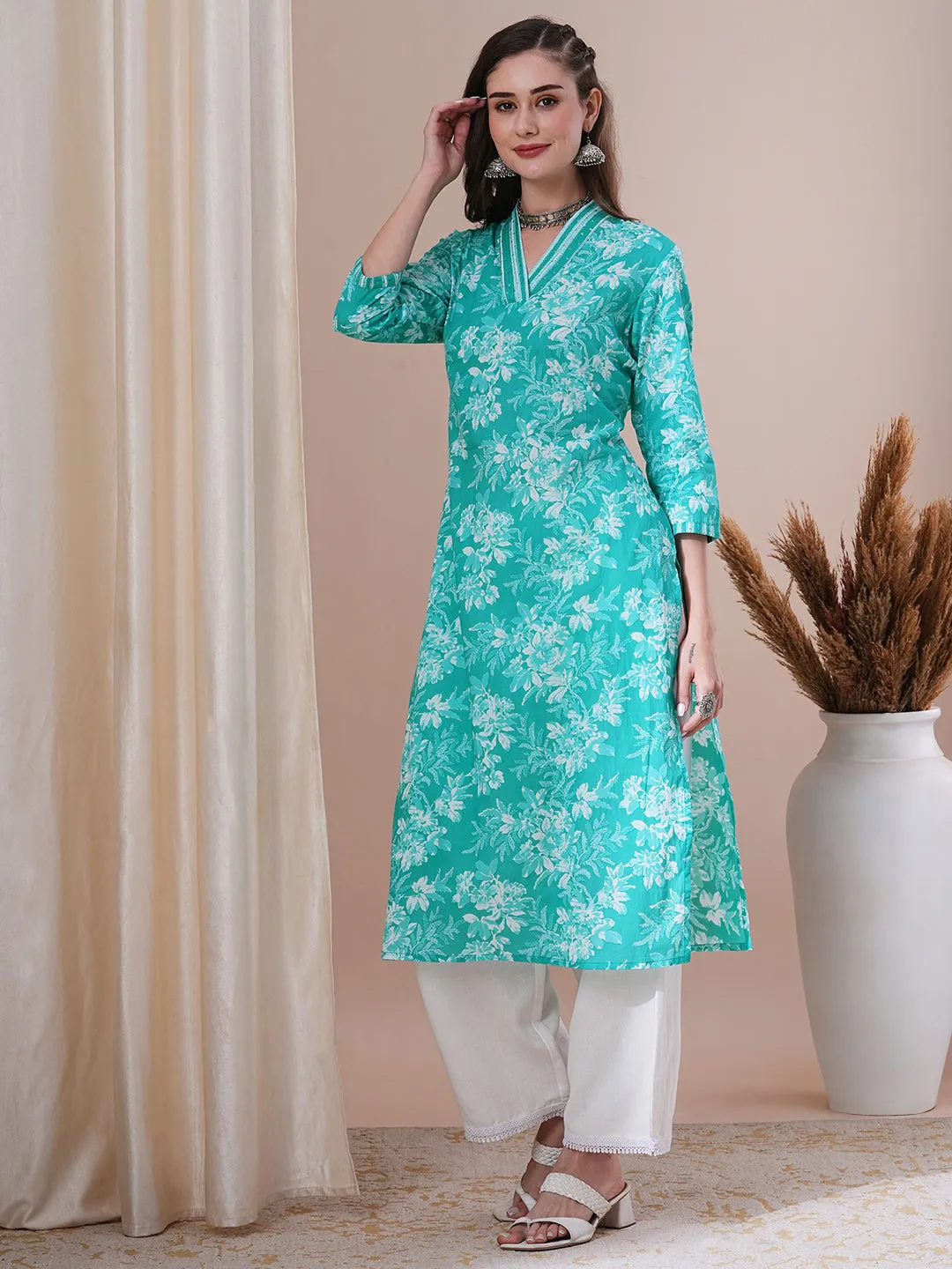 Ethnic Floral Printed & Sequin Embroidered Straight Fit Kurta - Sea Green