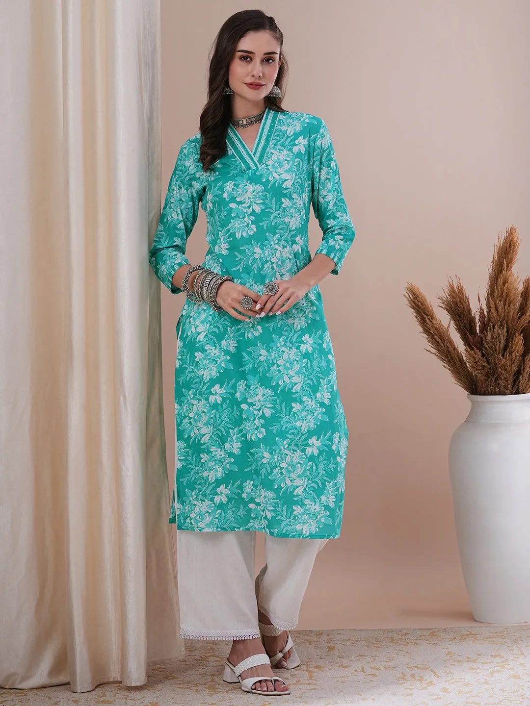 Ethnic Floral Printed & Sequin Embroidered Straight Fit Kurta - Sea Green