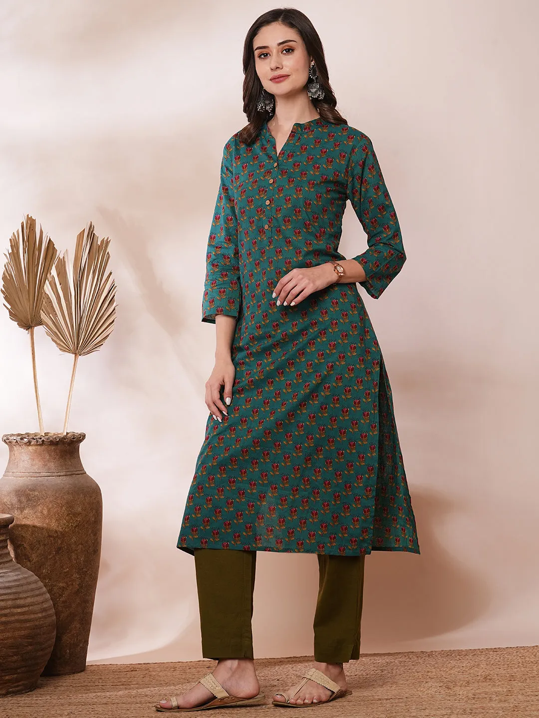 Ethnic Floral Printed Straight Fit Kurta - Sea Green