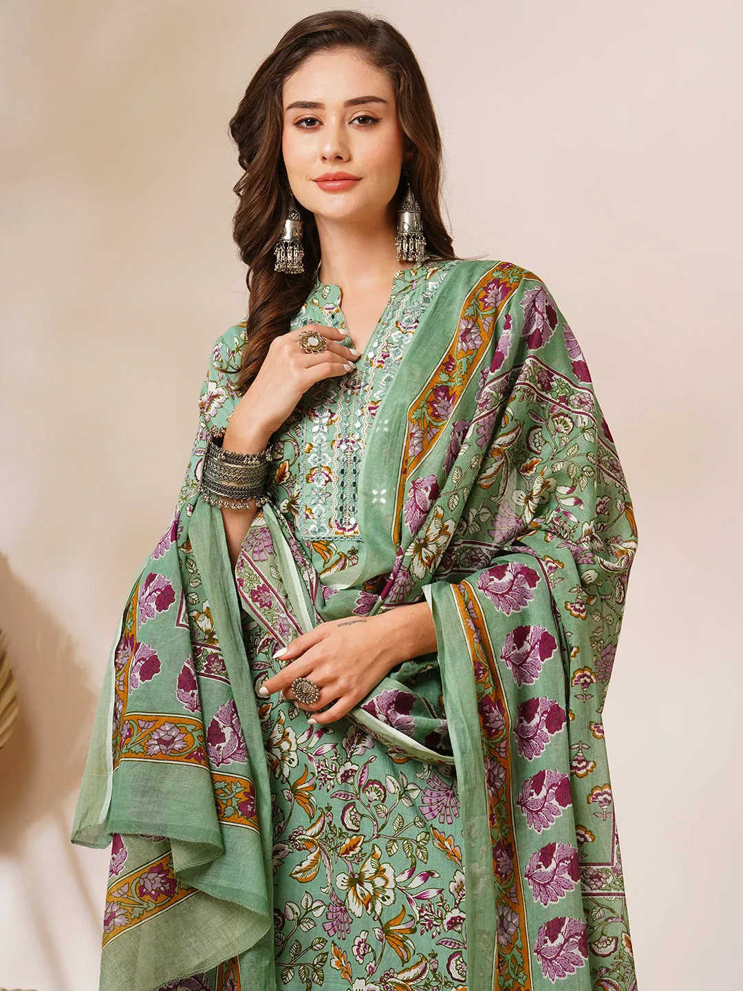 Ethnic Floral Printed Straight Fit Kurta with Pant & Dupatta - Pastel Green