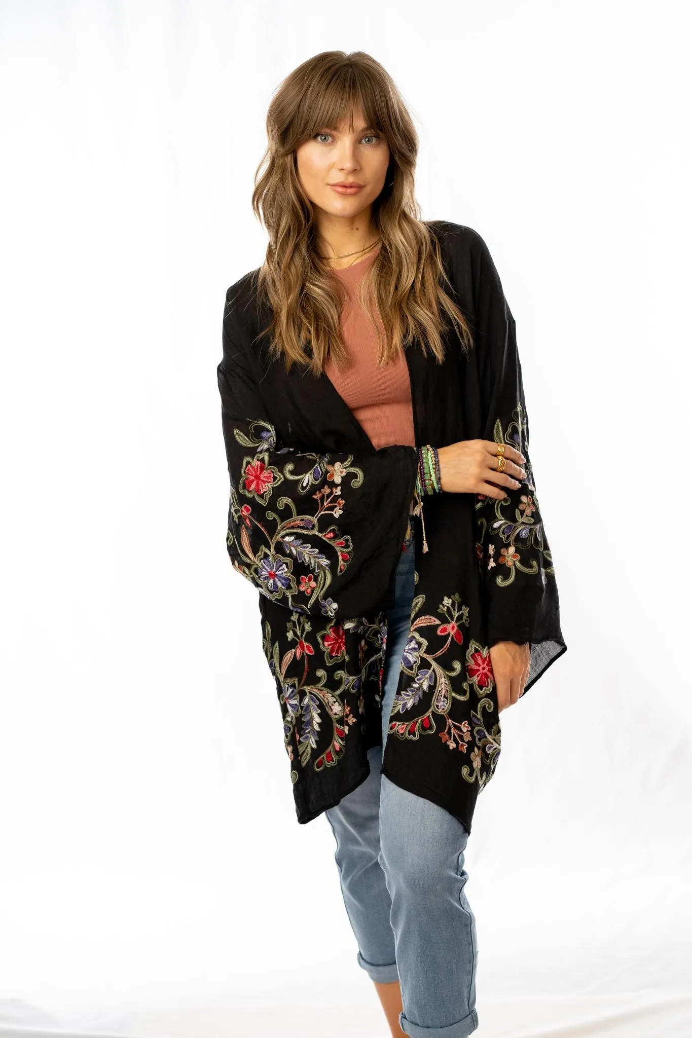 Fun In Florals Kimono - Black