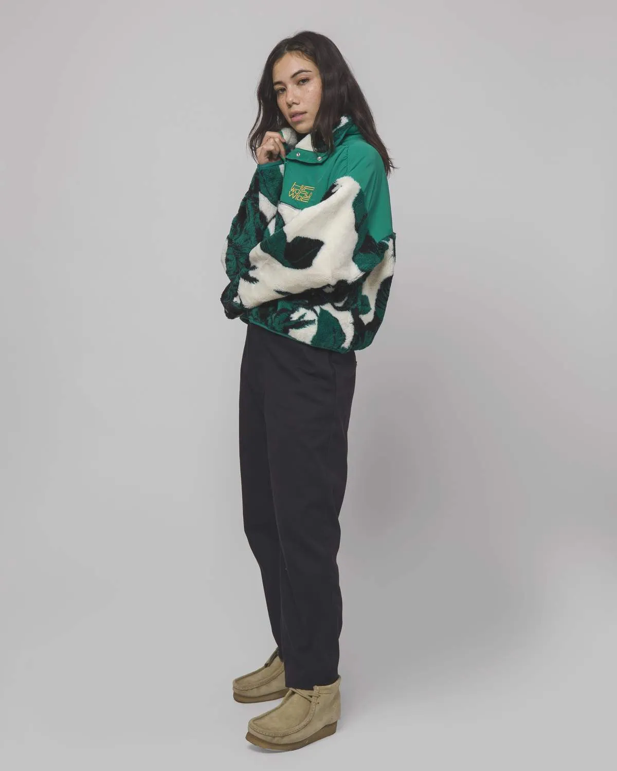 HUF Womens Sativa Sherpa Pullover