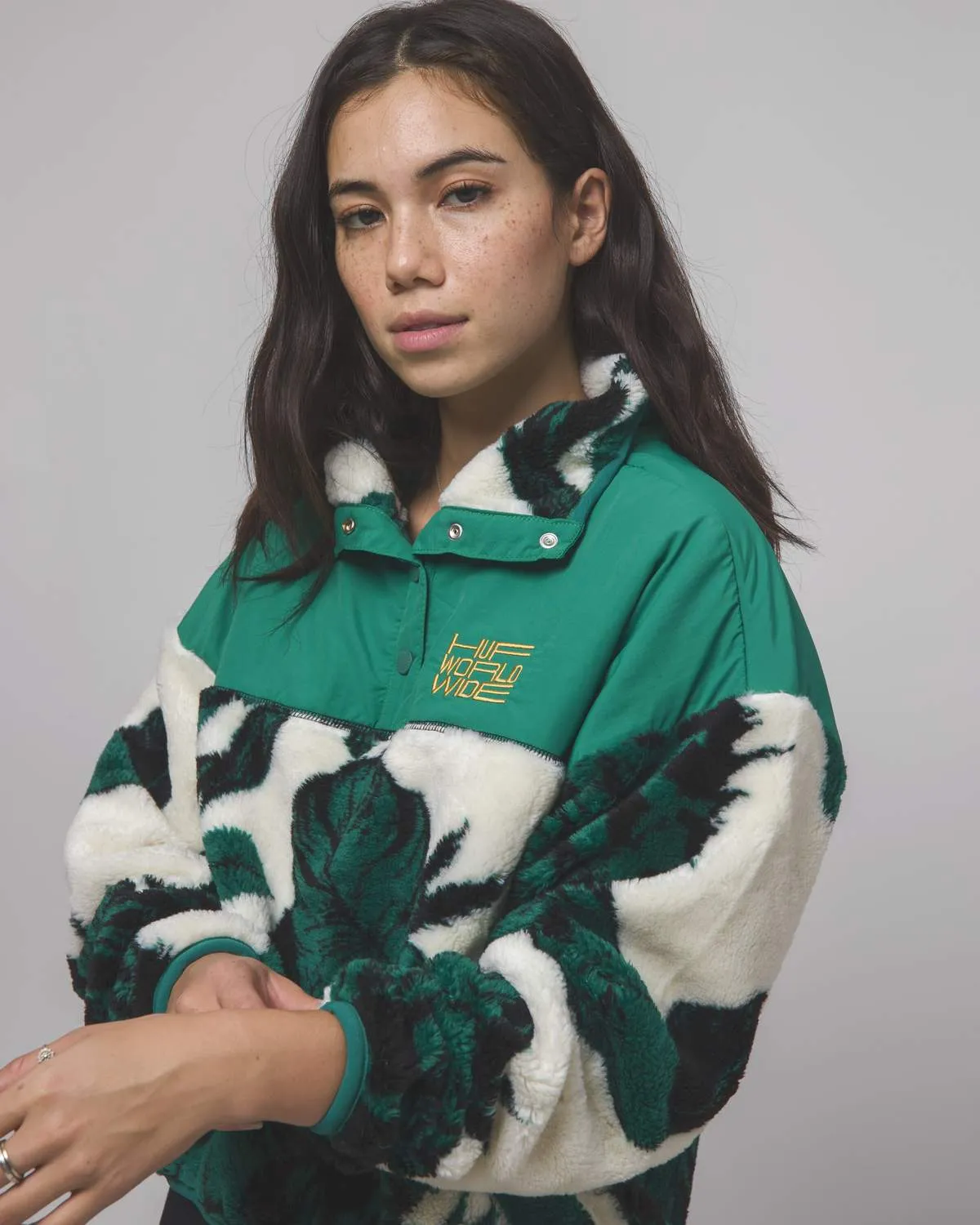 HUF Womens Sativa Sherpa Pullover