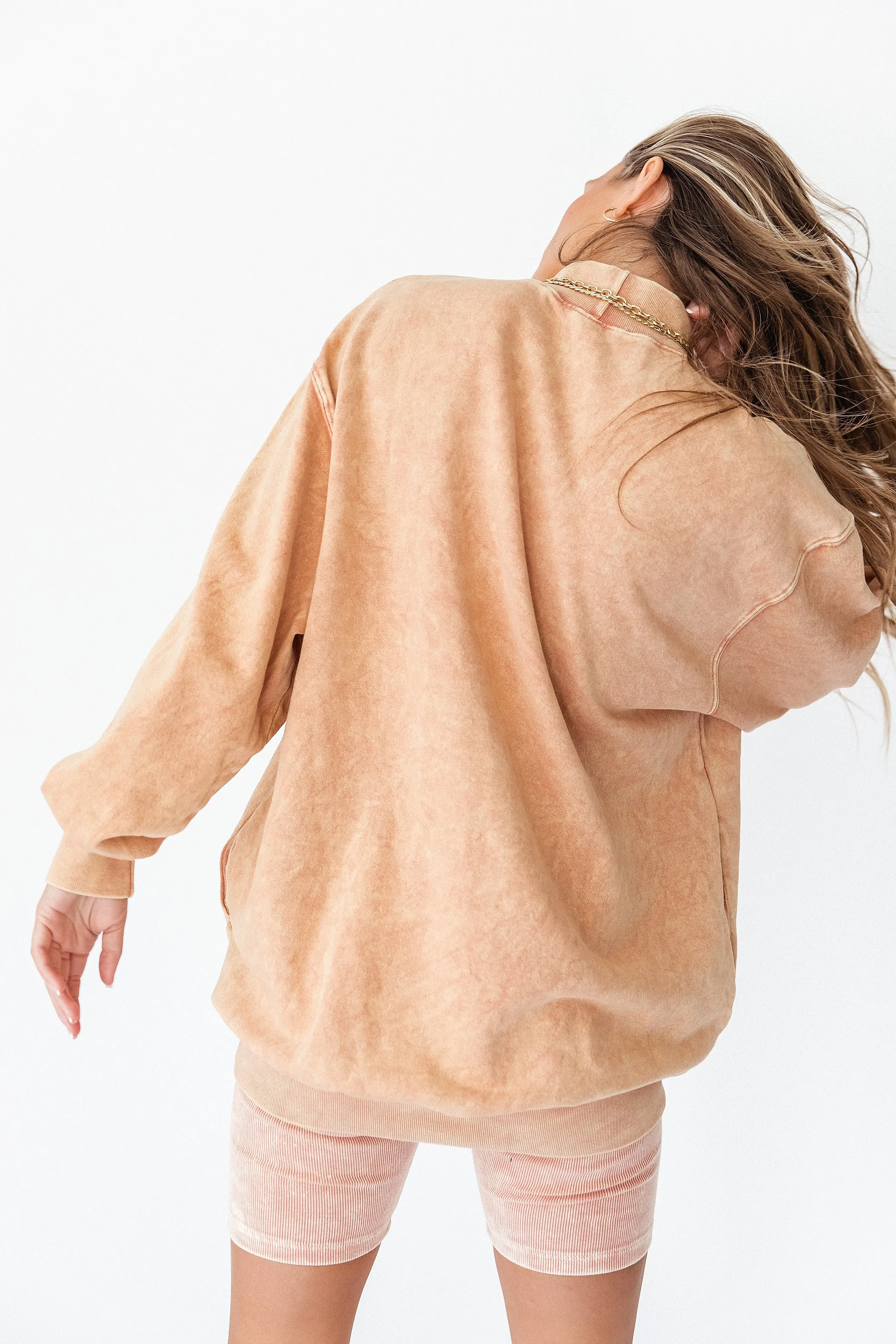 In My Element Pullover// Peach