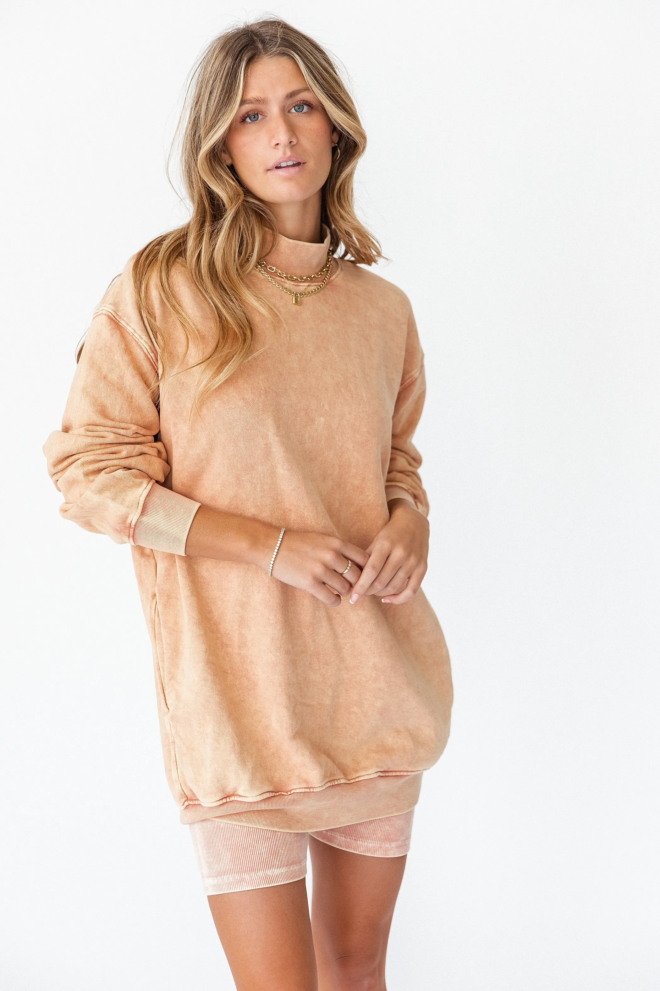 In My Element Pullover// Peach